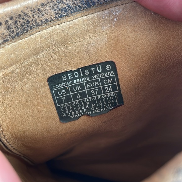 Bed Stu leather slip on boots in very good condition! Women’s Size 7 !!! - Picture 7 of 7